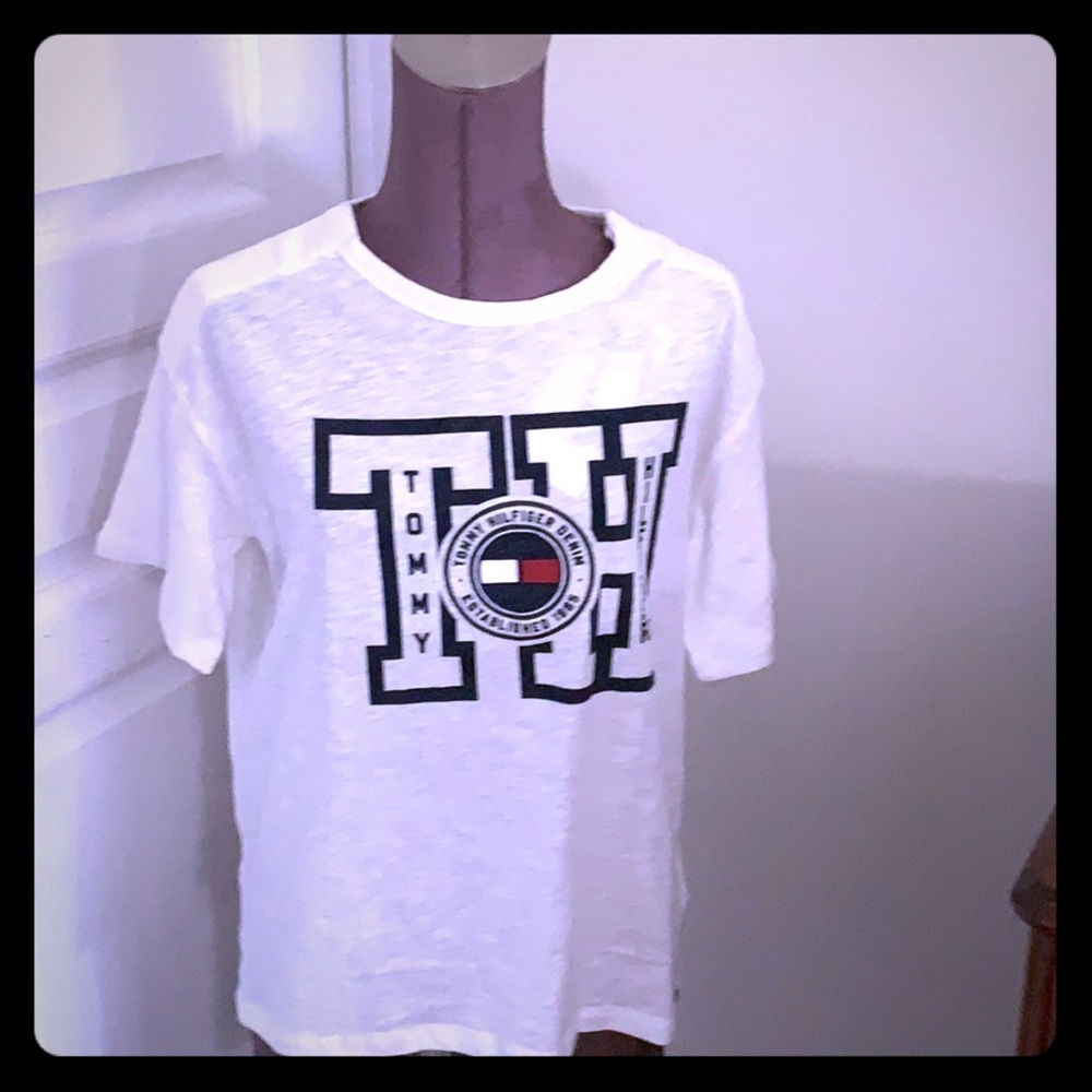 TOMMY HILFIGER TEE SHIRT